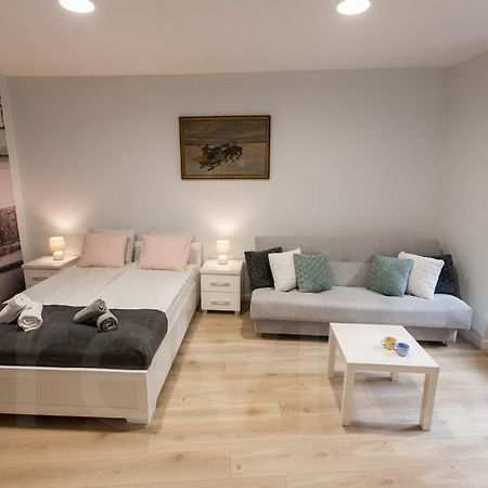 Wawel Neighborhood / Podzamcze Apartment คราคูฟ ภายนอก รูปภาพ